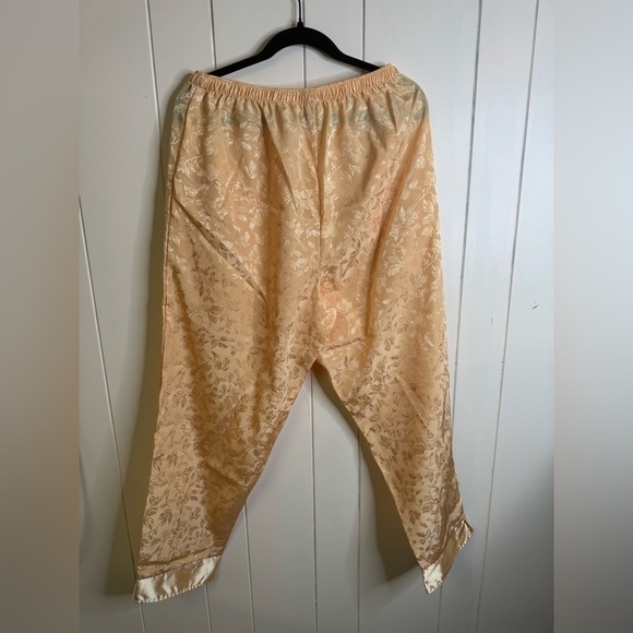 Suzanne Somers Loungewear Collection 2 Piece Pajama Set L - Picture 7 of 9